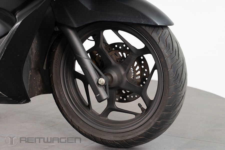 혼다 PCX 125 12
