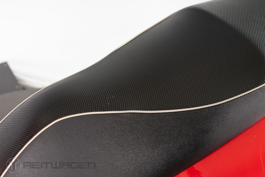 베스파 GTS 125 HPE 9