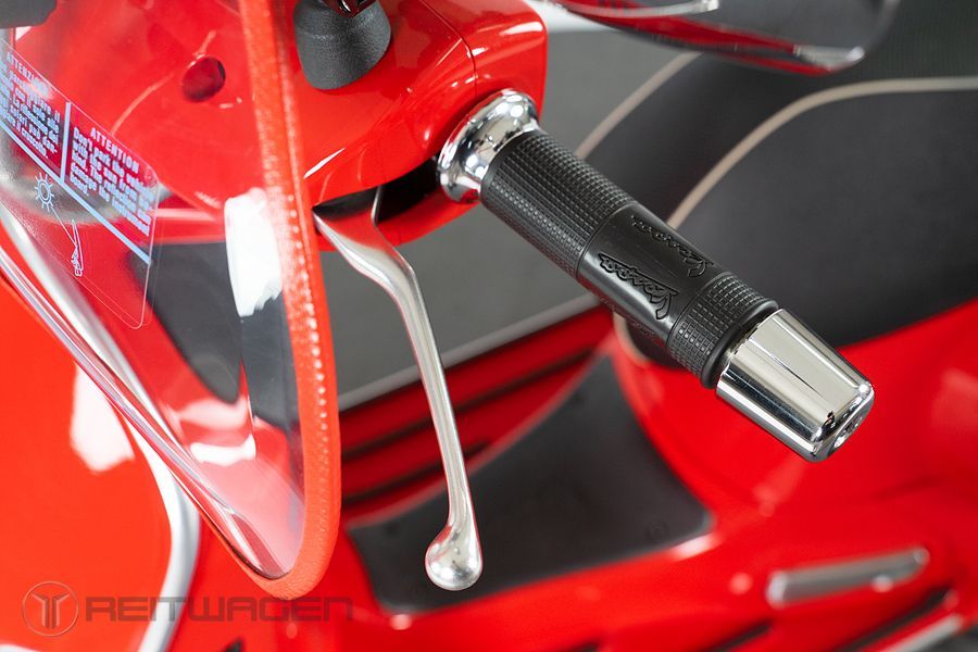 베스파 GTS 125 HPE 8
