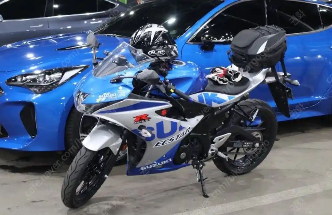 스즈키 GSX R 125 ABS main