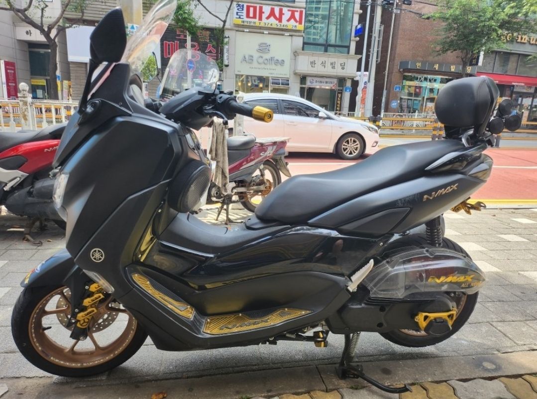 야마하 NMAX 125 main