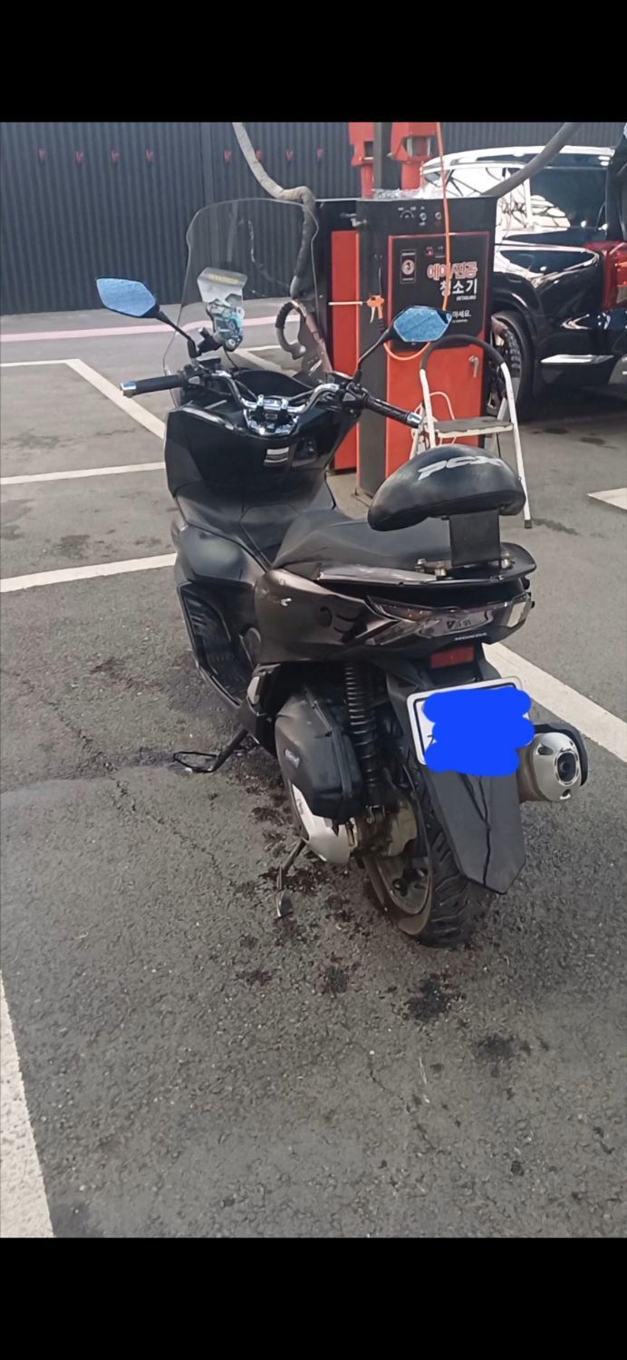 혼다 PCX 125 8