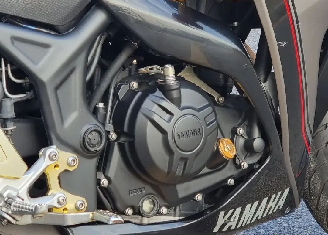 야마하 YZF R3 8