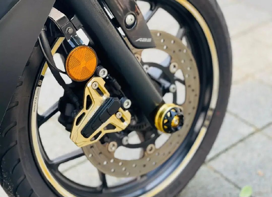 야마하 YZF R3 8