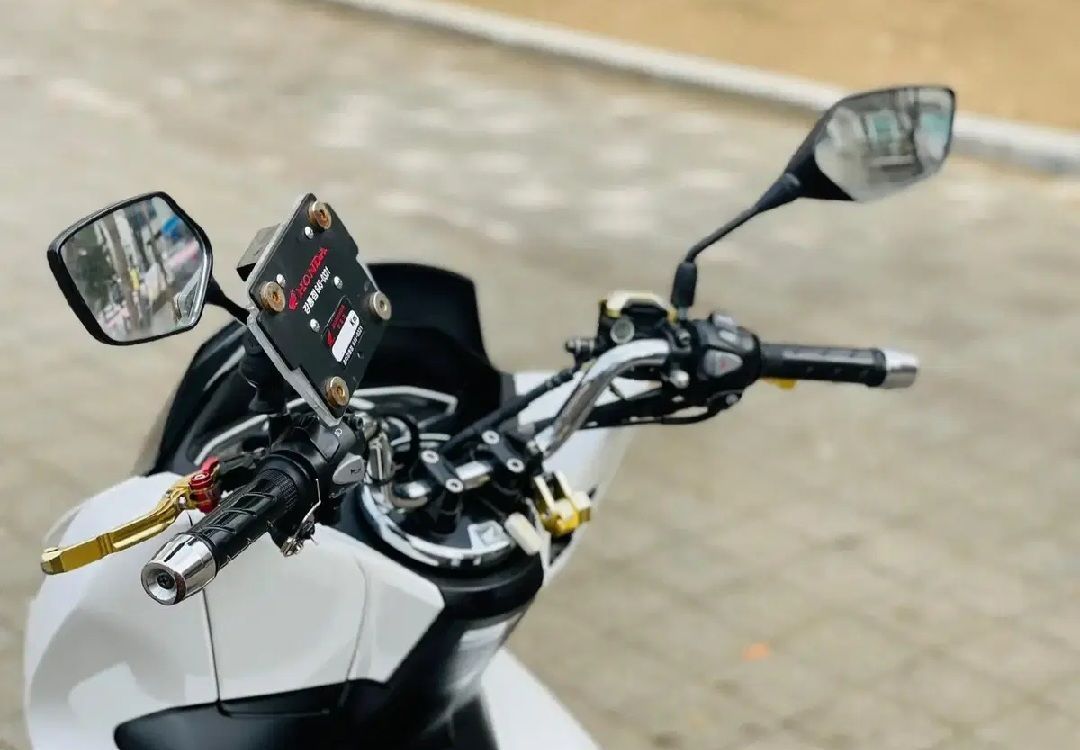 혼다 PCX 125 6