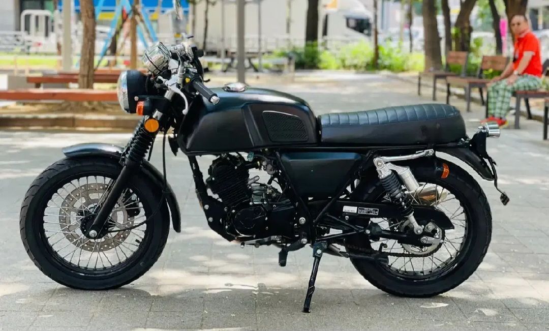 이탈젯 그리폰 125 4