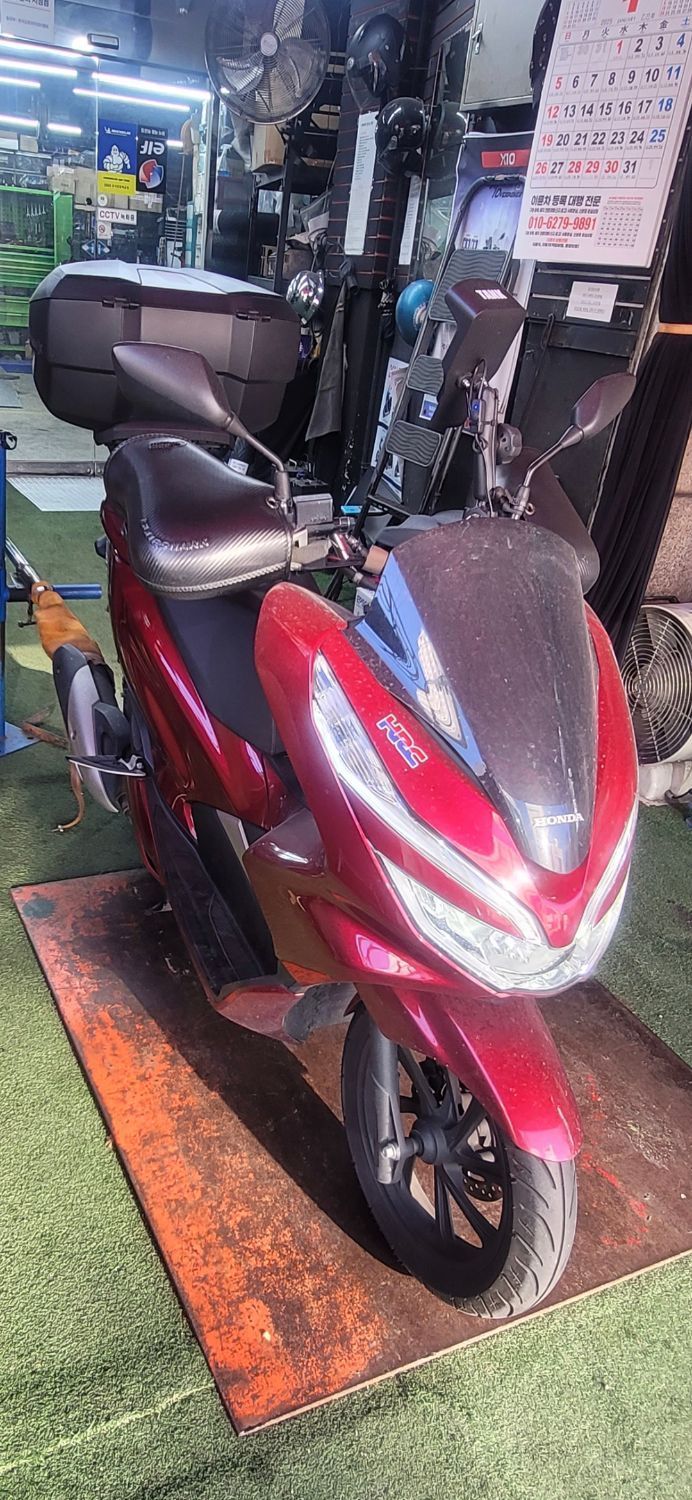 혼다 PCX 125 14