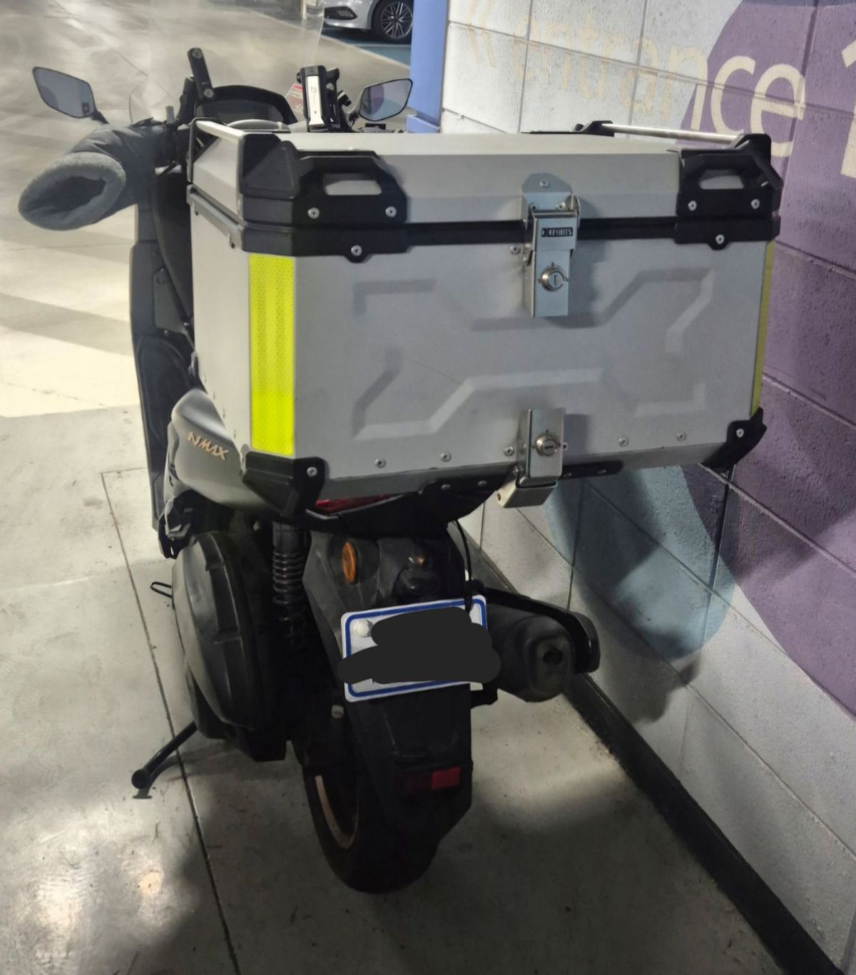 야마하 NMAX 125 more