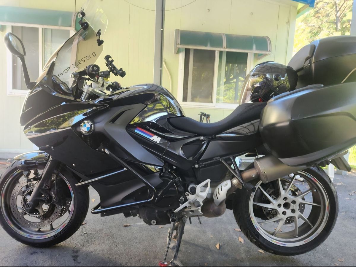 BMW F 800 GT main