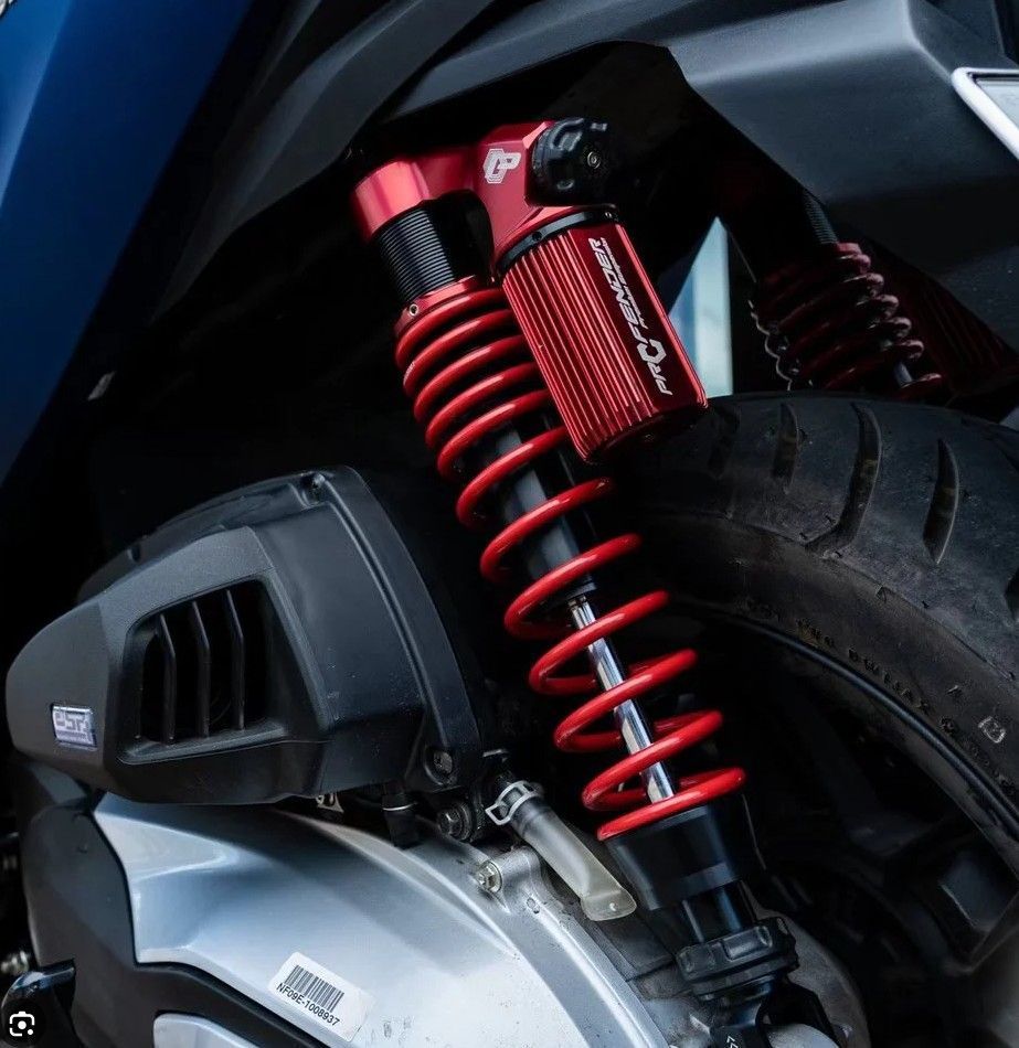 혼다 ADV 350 more