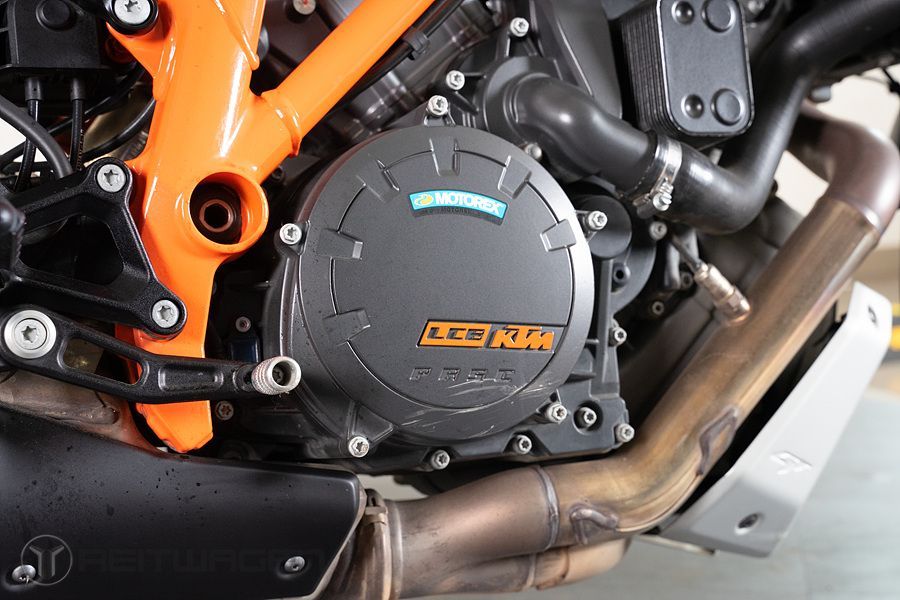 KTM 1290 슈퍼듀크 GT 8
