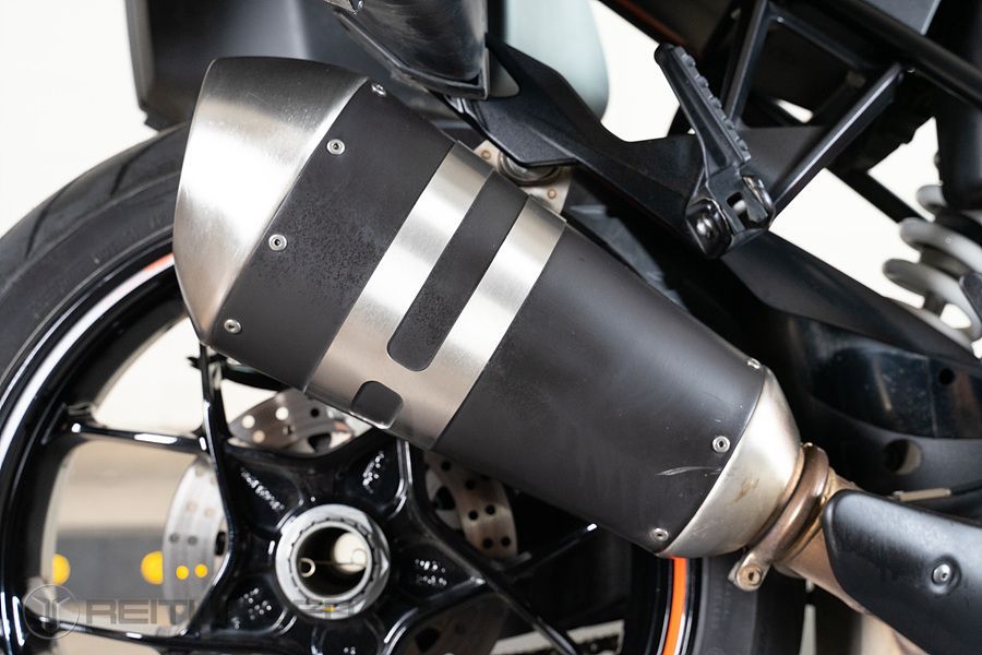 KTM 1290 슈퍼듀크 GT 9