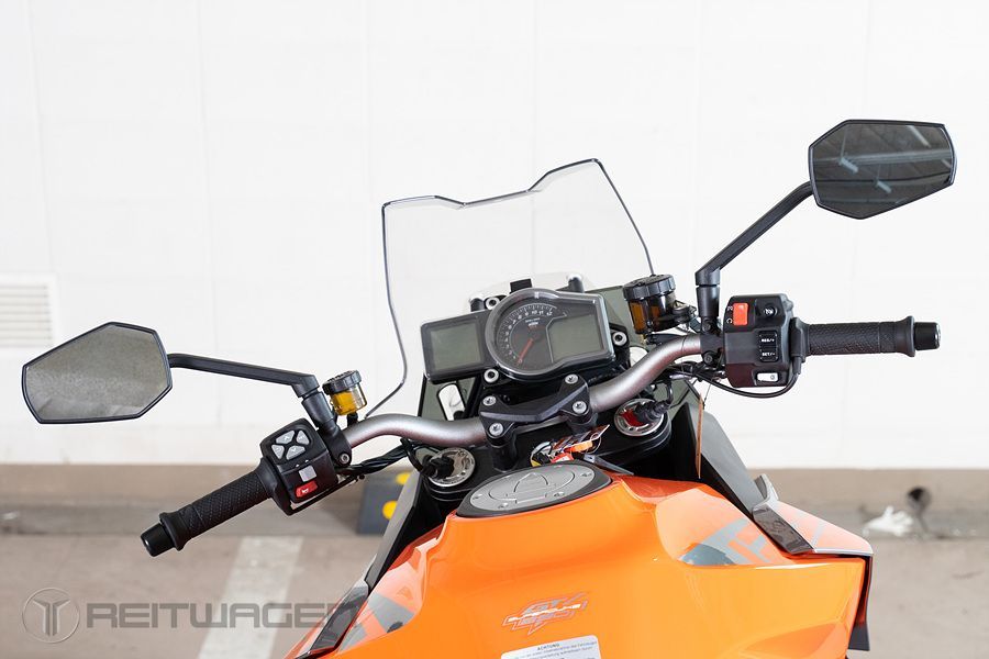 KTM 1290 슈퍼듀크 GT 13