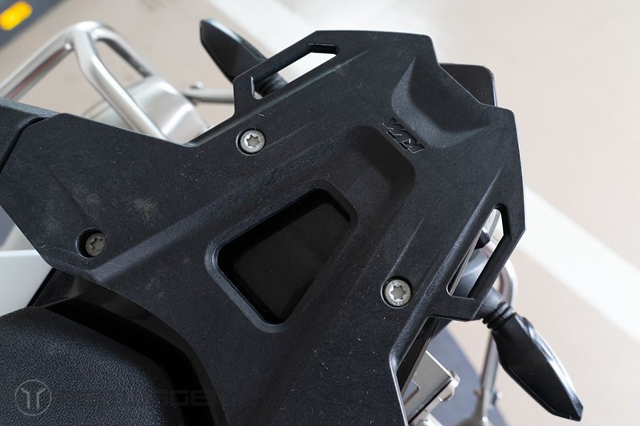 KTM 890 어드벤처 R 17