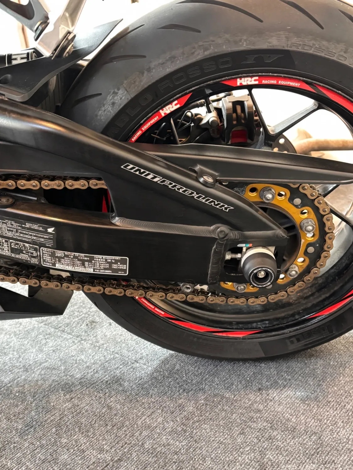 혼다 CBR 1000 RR 4