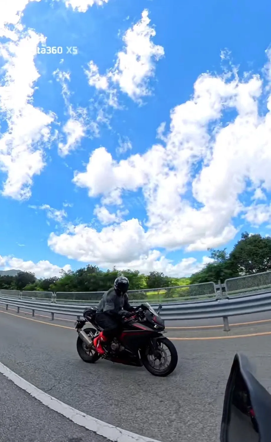 혼다 CBR 500 R thumb 2