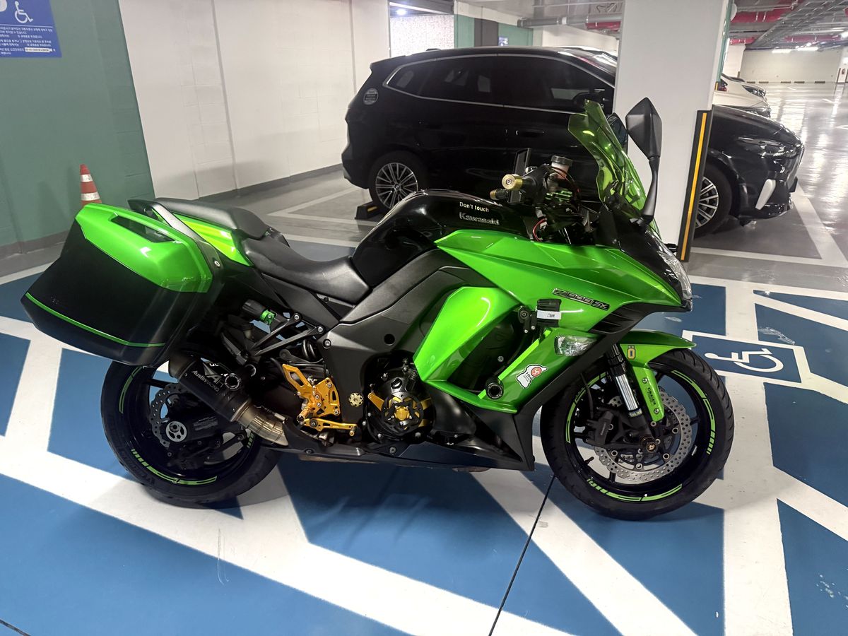 가와사키 Z 1000 SX 5