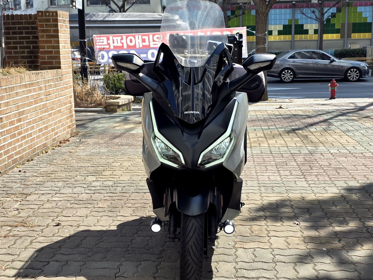 혼다 포르자 350 main