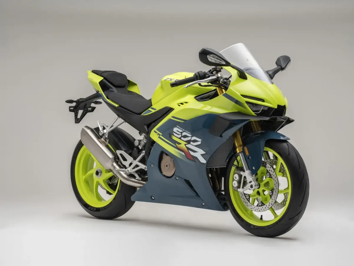 가성비로 무장한 4기통 스크리머, ZXMoto '500RR' 영국 시장 공습 개시 이미지