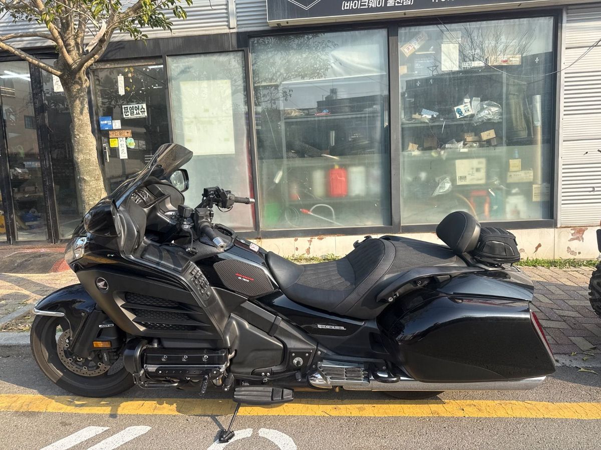 혼다 골드윙 F6B 4