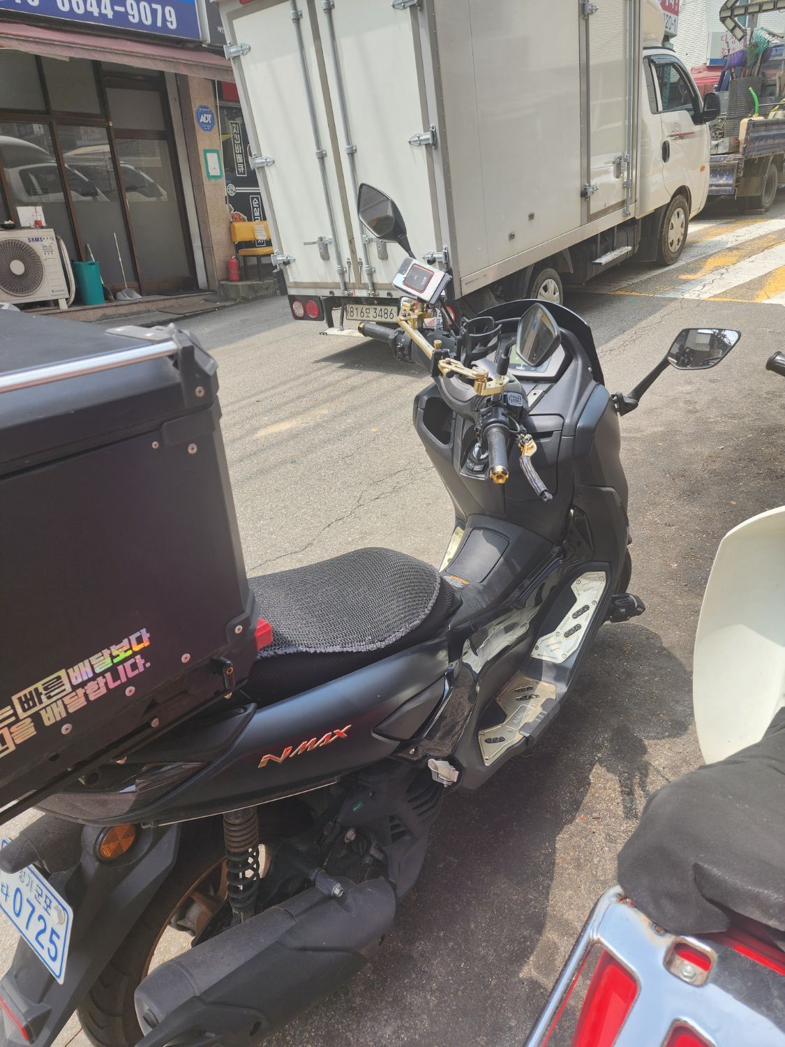 야마하 NMAX 125 main