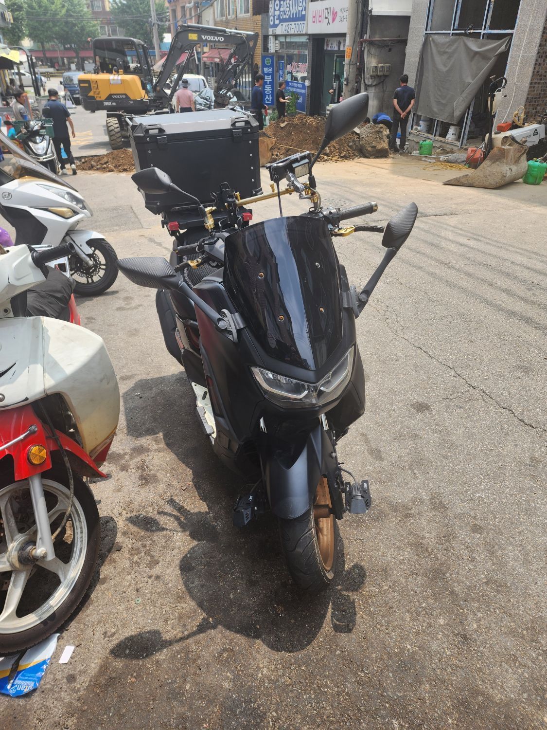 야마하 NMAX 125 4