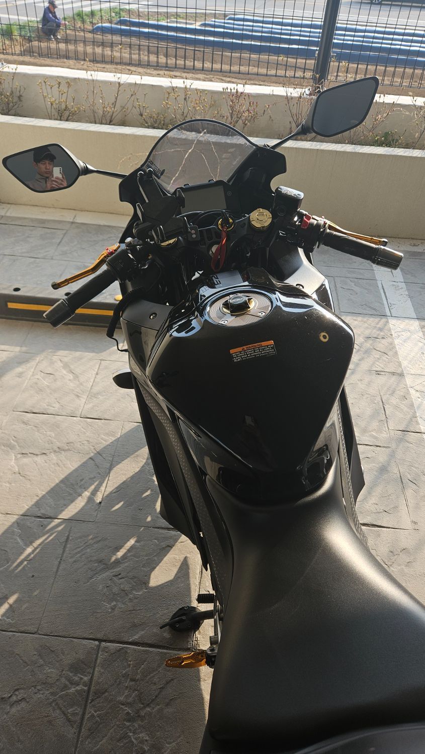 야마하 YZF R3 main