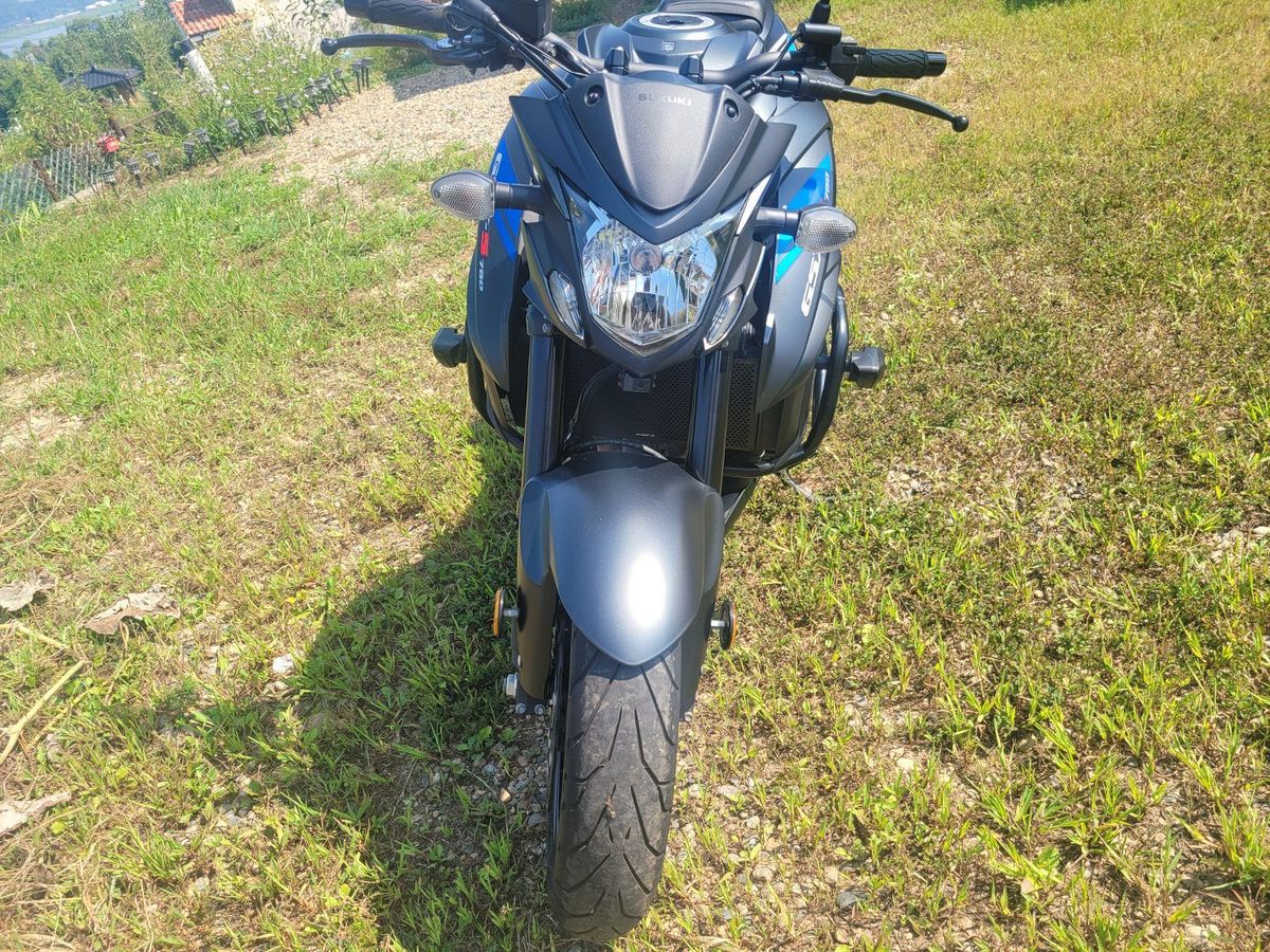 스즈키 GSX S 750 7