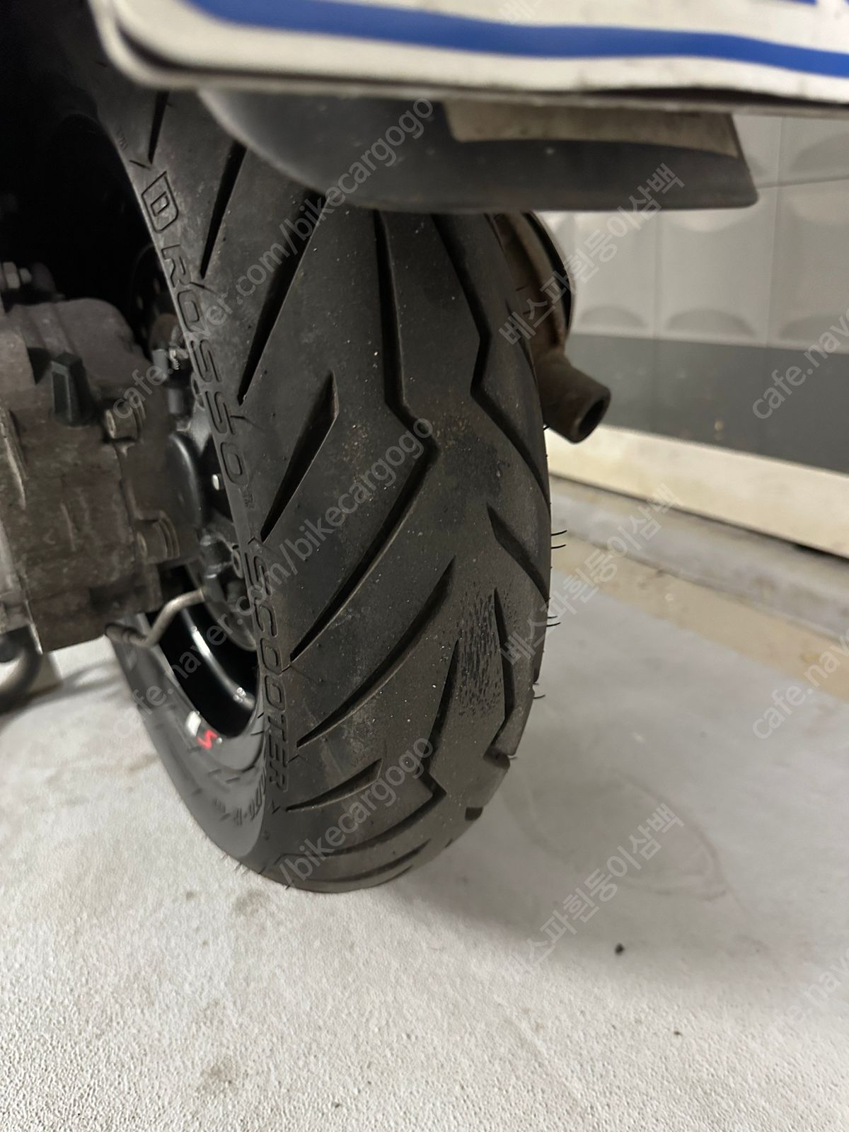 베스파 GTS 300 11
