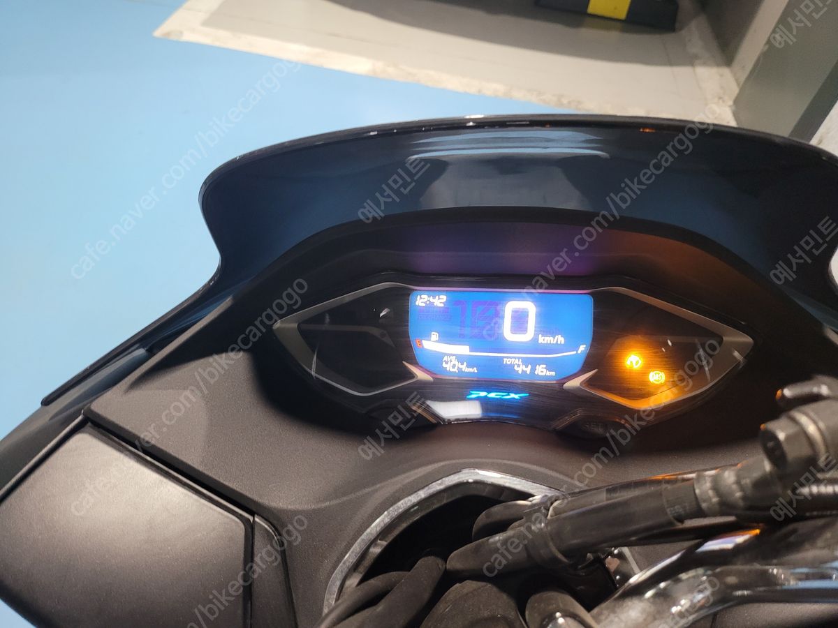 혼다 PCX 125 thumb 2