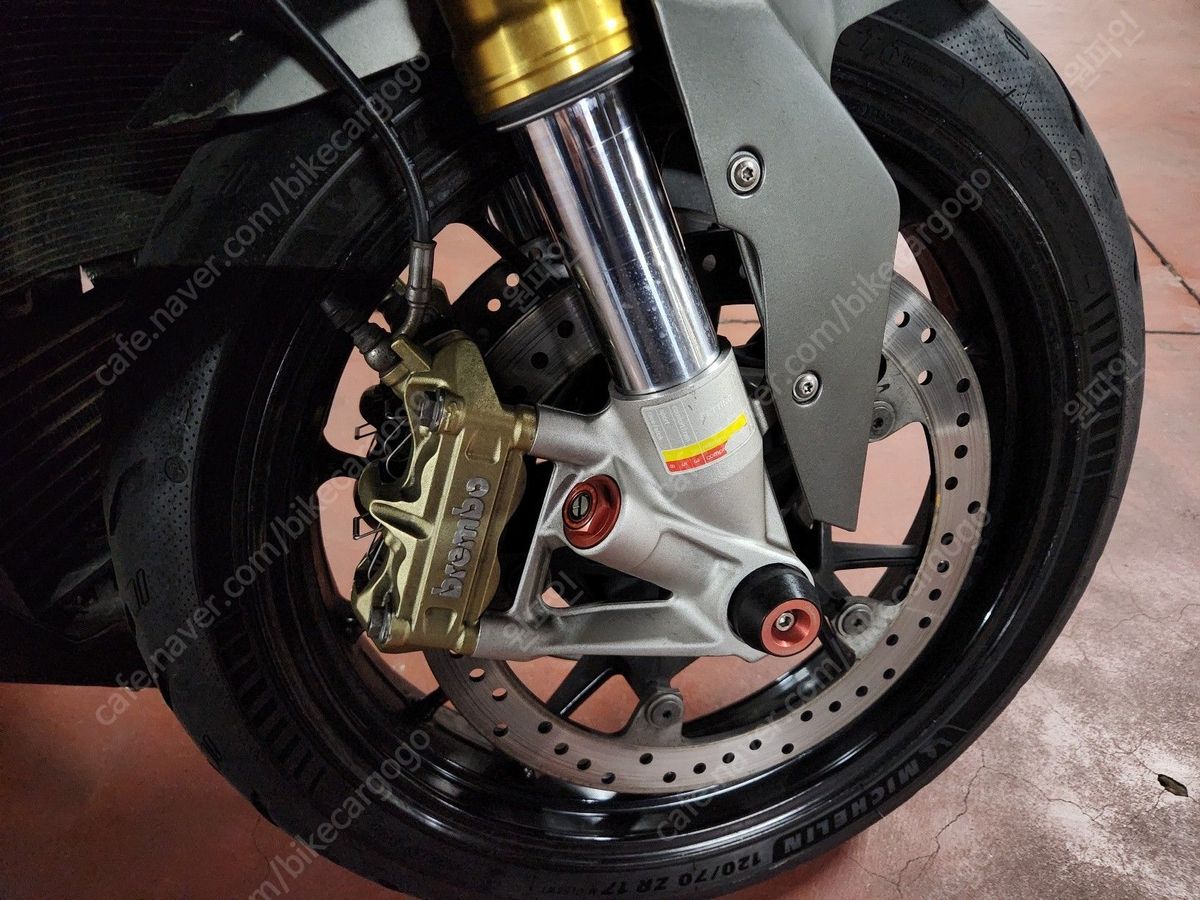 BMW S 1000 RR 7