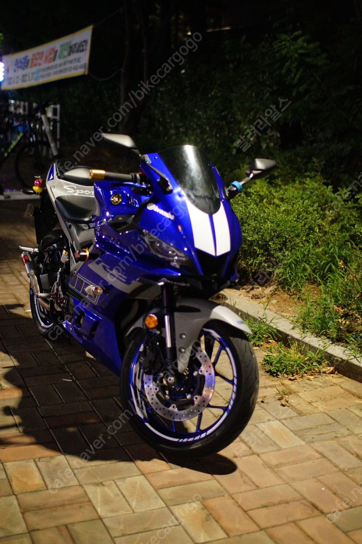 야마하 YZF R3 thumb 2