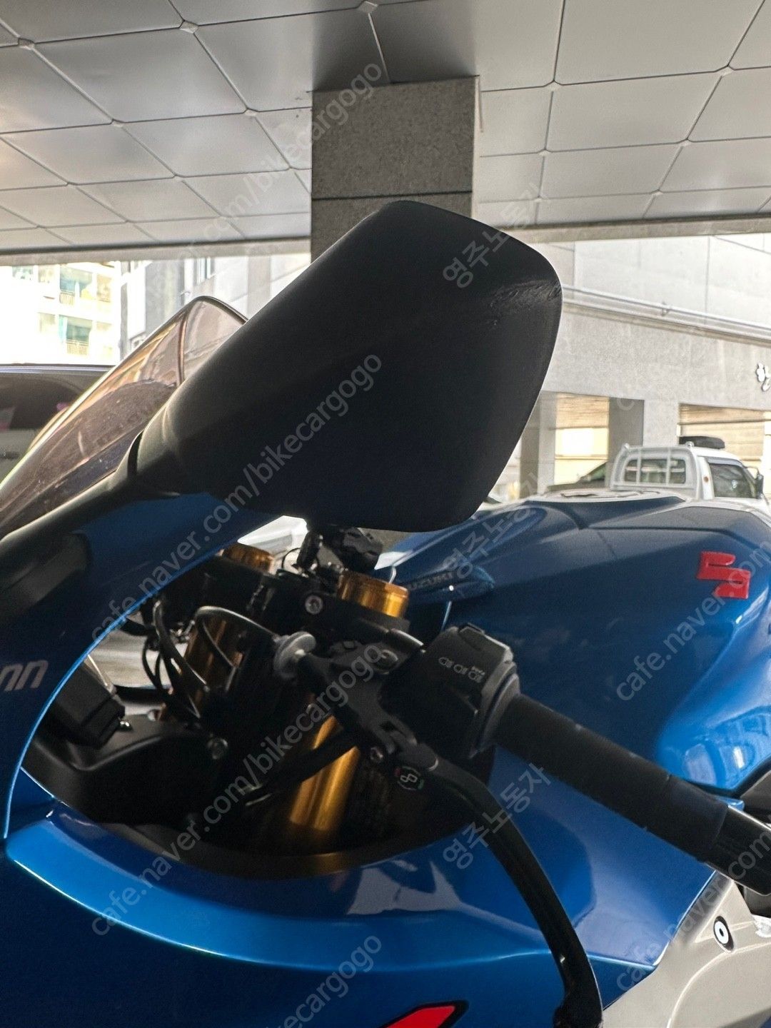 스즈키 GSX R 1000 R 8