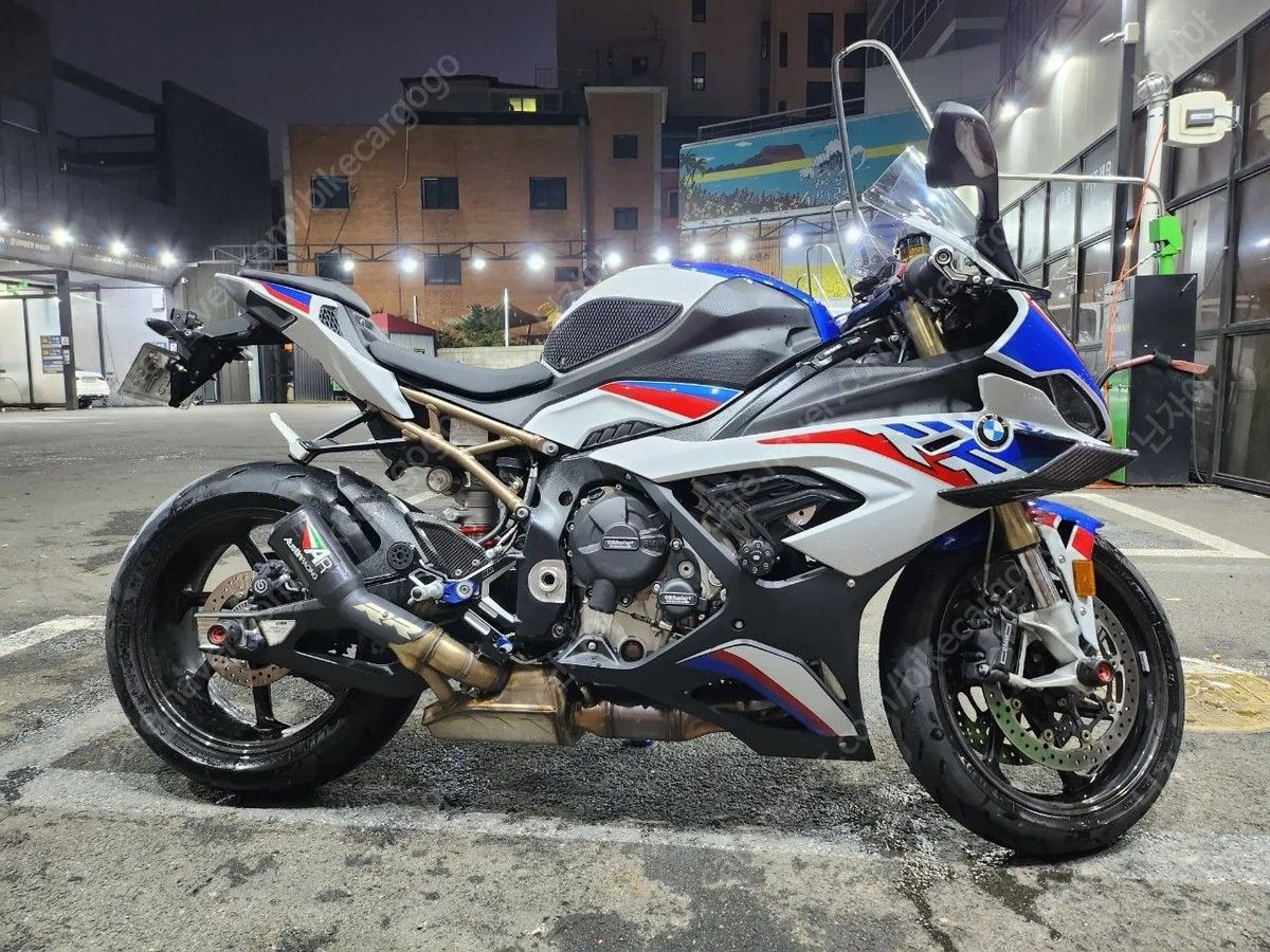 BMW S 1000 RR thumb 2