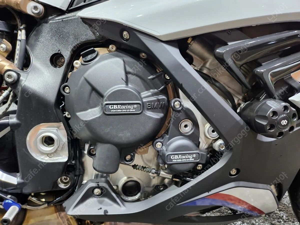 BMW S 1000 RR 14