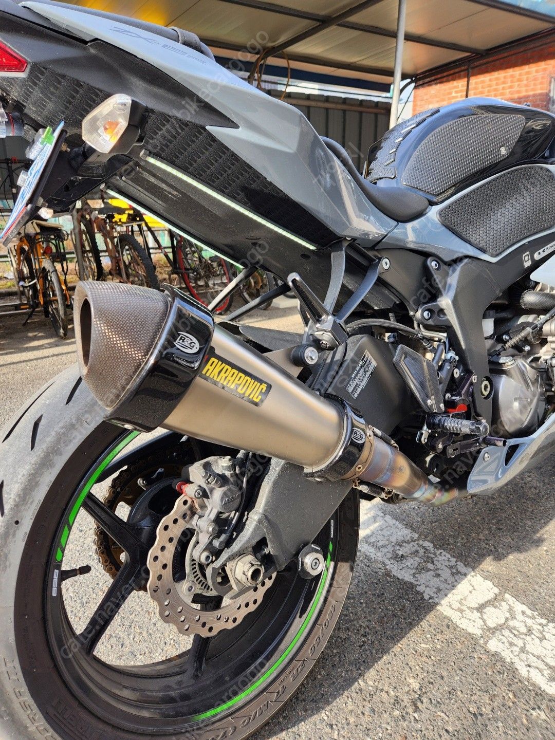 가와사키 닌자 ZX-6R 7