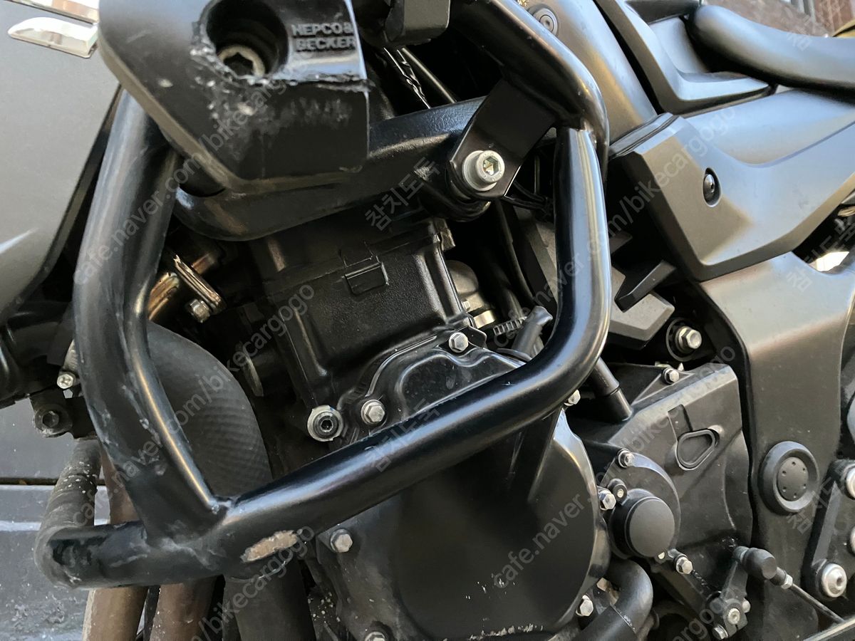 스즈키 GSX S 750 6