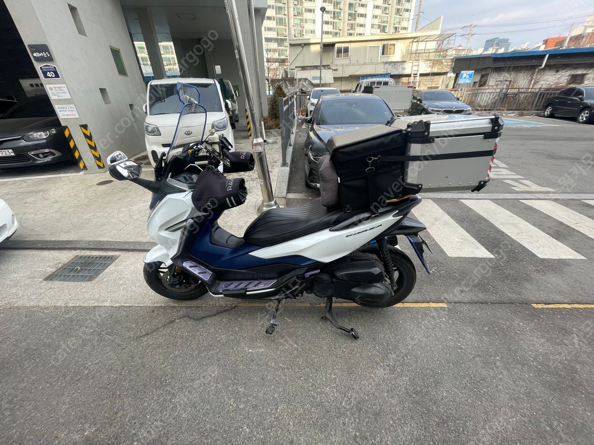 혼다 올 뉴 포르자 300 4