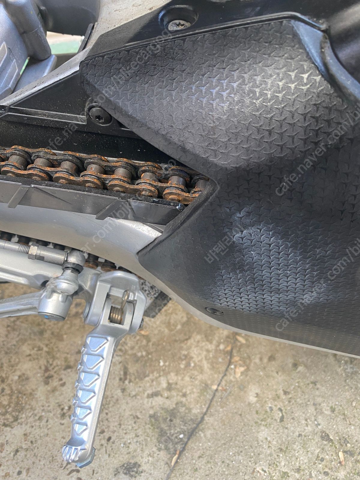 아프릴리아 RS 660 more