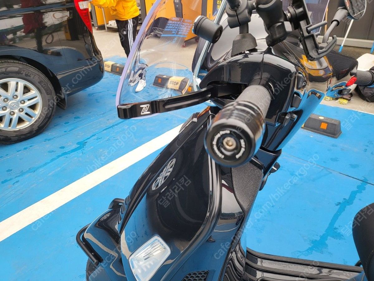 베스파 GTS 300 슈퍼테크 9