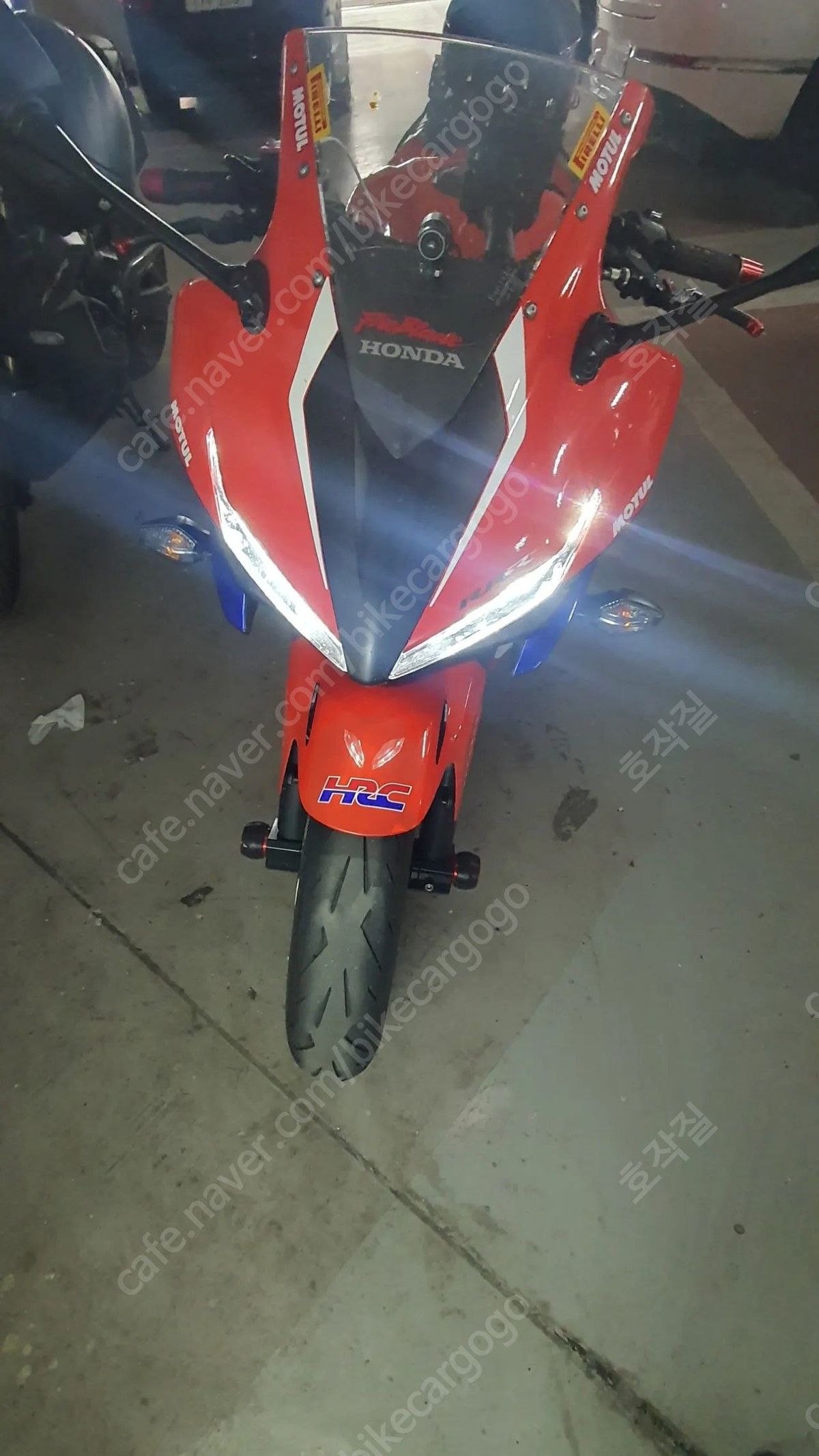 혼다 CBR 500 R main