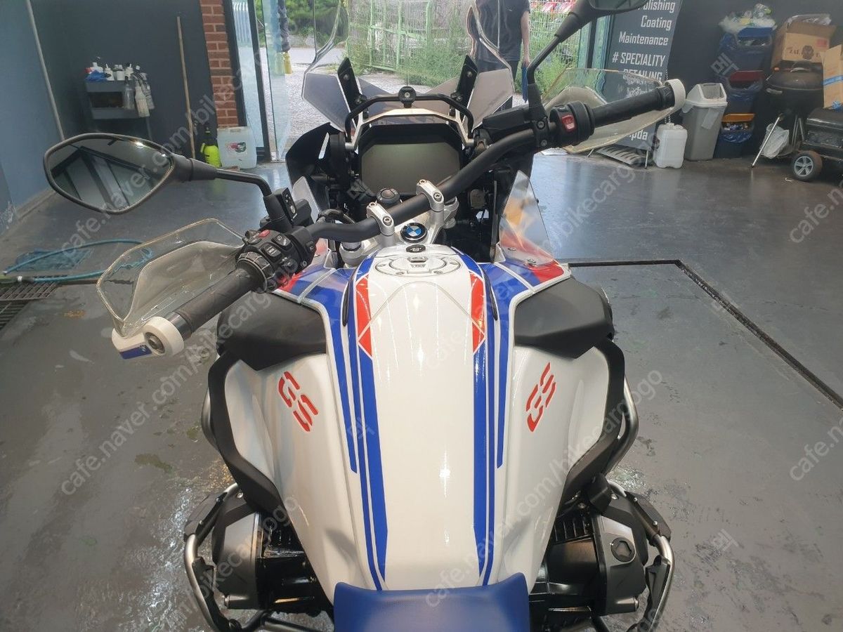 BMW R 1250 GS 어드벤처 main