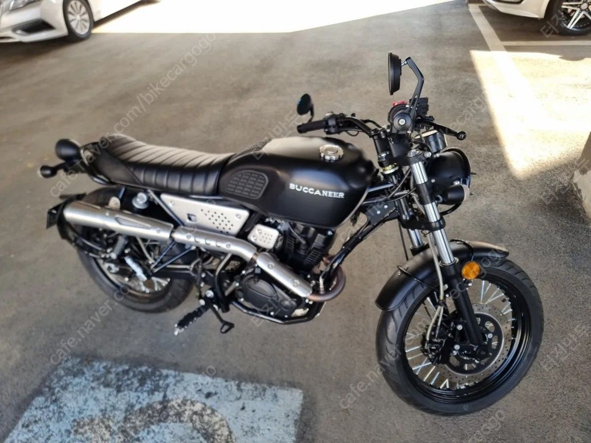 기타 125 S 4