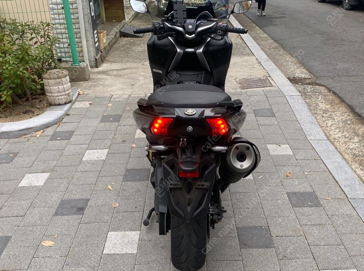 야마하 TMAX DX 5