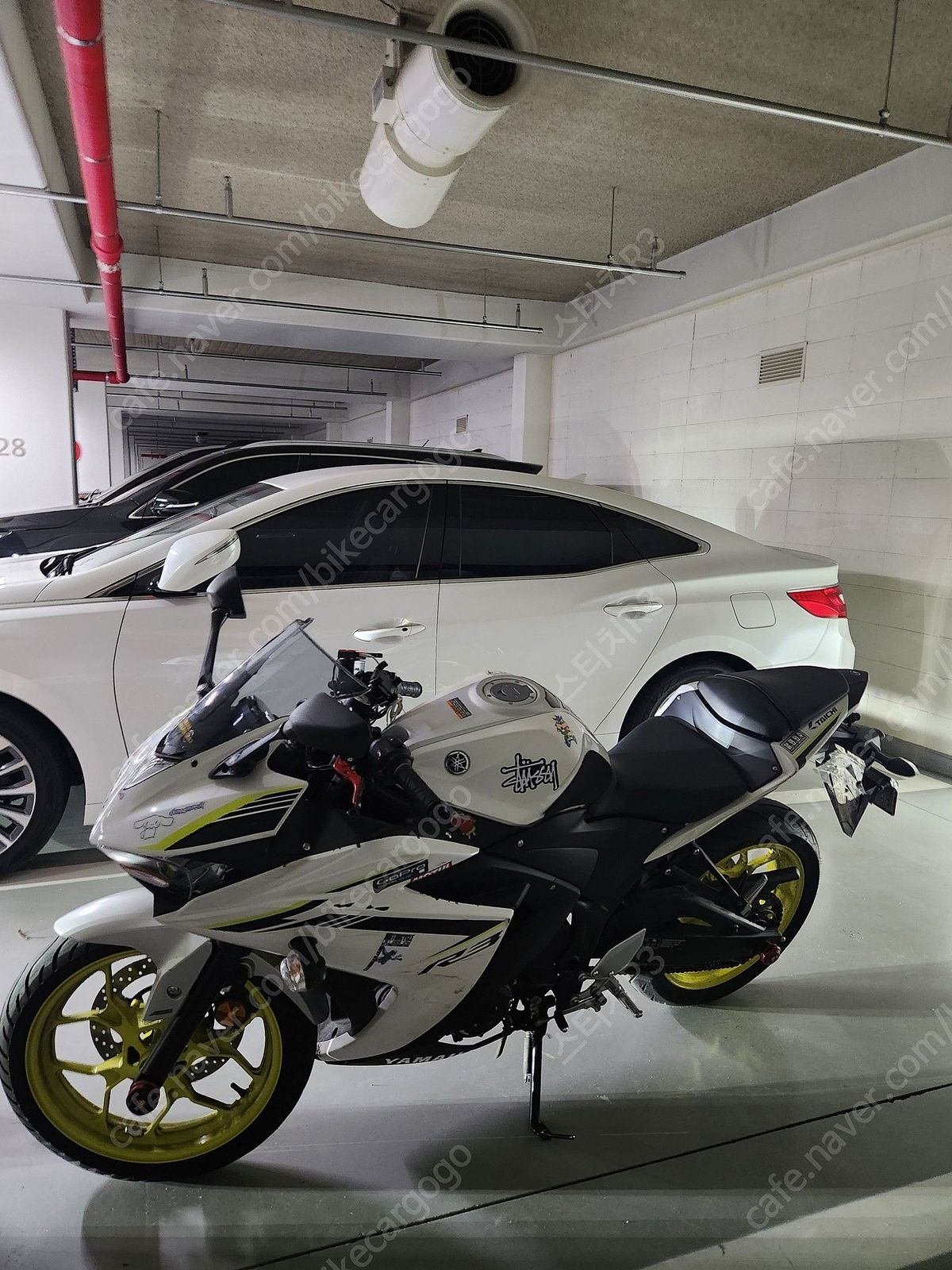 야마하 YZF R3 more