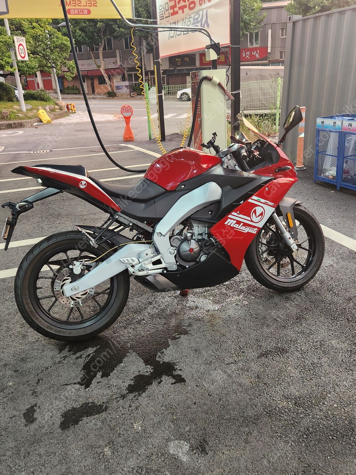 기타 125 S 6