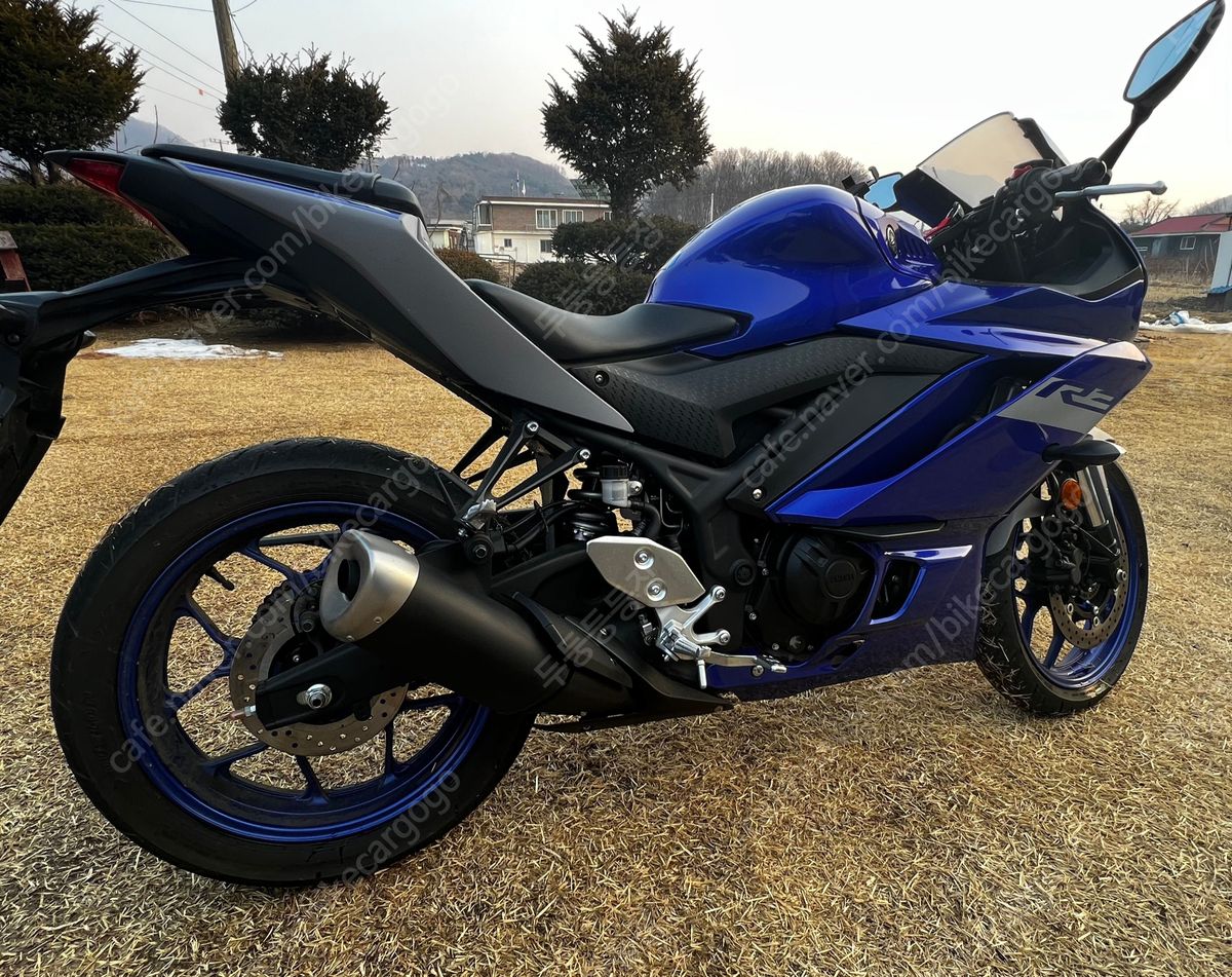 야마하 YZF R3 main
