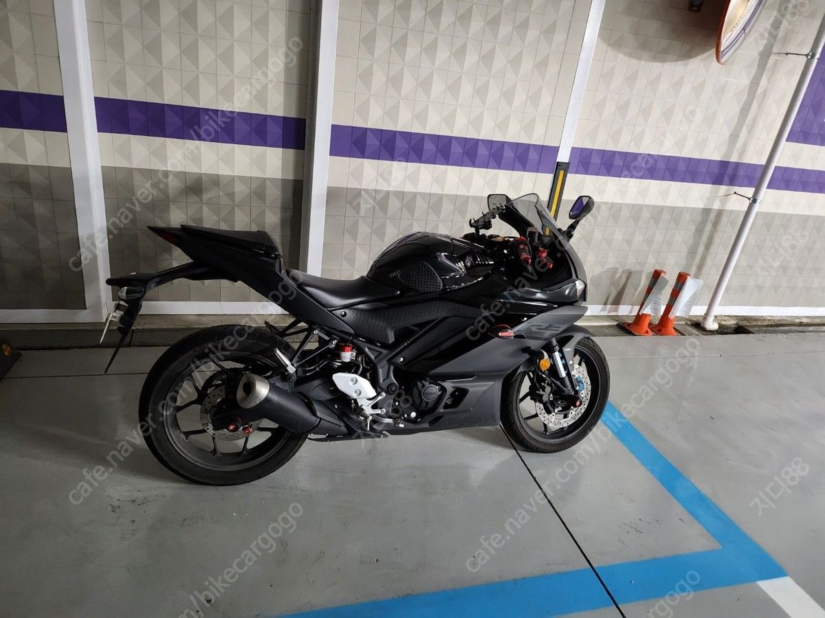 야마하 YZF R3 more