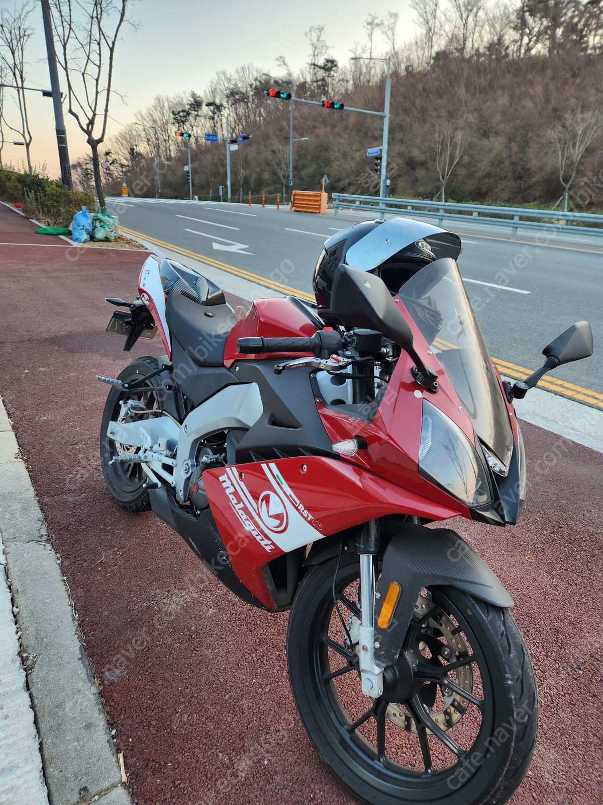 기타 125 S main