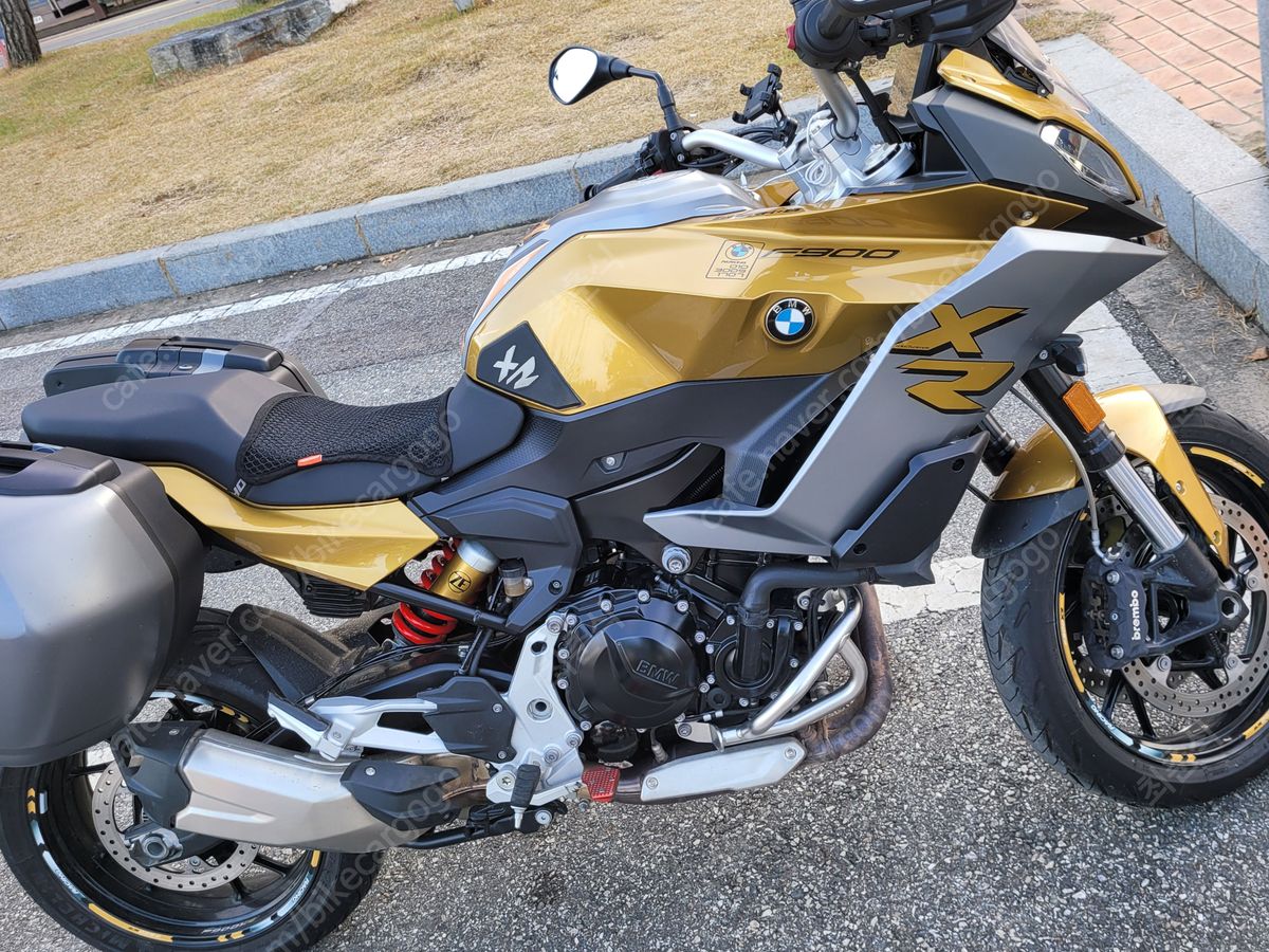 BMW F 900 XR thumb 2